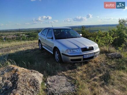 Серый Шкода Октавия, объемом двигателя 1.8 л и пробегом 230 тыс. км за 4500 $, фото 1 на Automoto.ua
