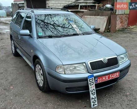Серый Шкода Октавия, объемом двигателя 1.6 л и пробегом 238 тыс. км за 4750 $, фото 1 на Automoto.ua