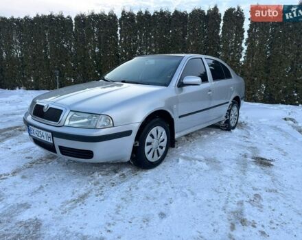 Серый Шкода Октавия, объемом двигателя 1.6 л и пробегом 250 тыс. км за 4299 $, фото 1 на Automoto.ua