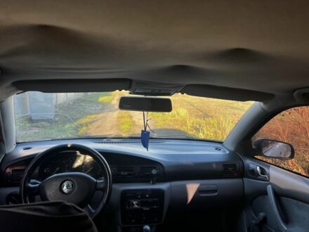 Серый Шкода Октавия, объемом двигателя 1.6 л и пробегом 290 тыс. км за 3900 $, фото 1 на Automoto.ua