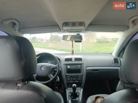 Шкода Октавія 2005 у Вознесенске на Automoto.ua Сірий Шкода Октавія, об'ємом двигуна 1.6 л та пробігом 230 тис. км за 6699 $, фото 1 на Automoto.ua