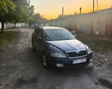 Серый Шкода Октавия, объемом двигателя 1.6 л и пробегом 226 тыс. км за 4999 $, фото 1 на Automoto.ua