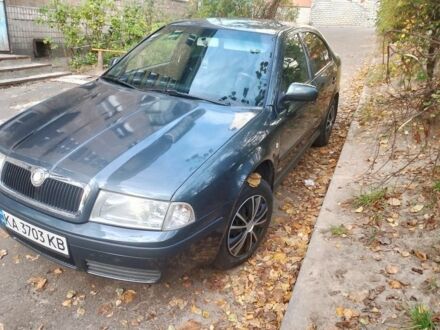 Сірий Шкода Октавія, об'ємом двигуна 1.6 л та пробігом 160 тис. км за 4200 $, фото 1 на Automoto.ua
