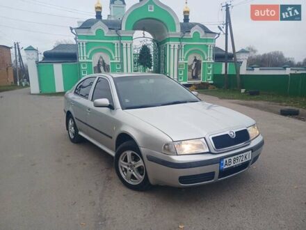 Серый Шкода Октавия, объемом двигателя 1.6 л и пробегом 365 тыс. км за 3300 $, фото 1 на Automoto.ua