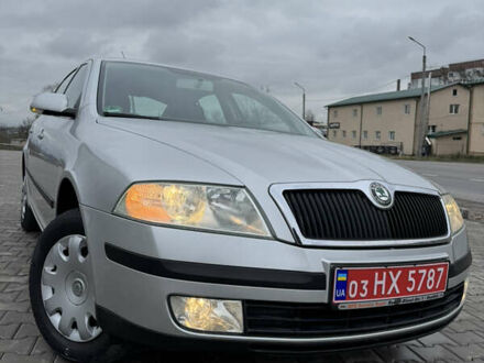 Серый Шкода Октавия, объемом двигателя 1.6 л и пробегом 190 тыс. км за 5650 $, фото 1 на Automoto.ua