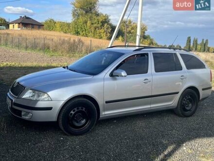 Серый Шкода Октавия, объемом двигателя 1.6 л и пробегом 197 тыс. км за 5500 $, фото 1 на Automoto.ua