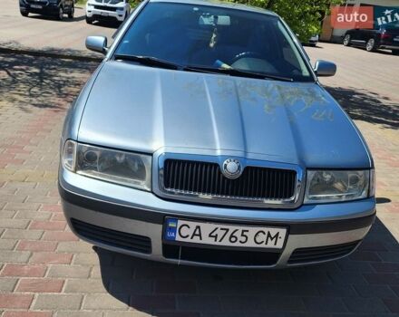 Серый Шкода Октавия, объемом двигателя 1.6 л и пробегом 220 тыс. км за 5200 $, фото 1 на Automoto.ua