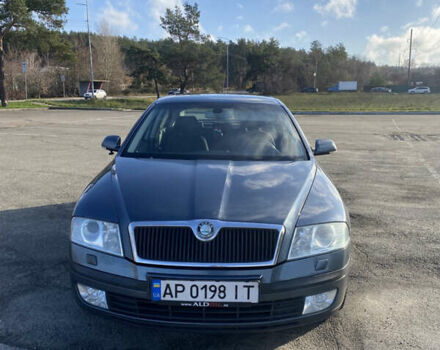 Серый Шкода Октавия, объемом двигателя 1.6 л и пробегом 360 тыс. км за 5100 $, фото 1 на Automoto.ua