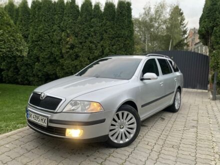Шкода Октавия 2005 в Луцке на Automoto.ua Серый Шкода Октавия, объемом двигателя 2 л и пробегом 390 тыс. км за 5500 $, фото 1 на Automoto.ua