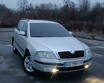 Серый Шкода Октавия, объемом двигателя 0 л и пробегом 300 тыс. км за 4800 $, фото 1 на Automoto.ua