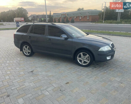 Сірий Шкода Октавія, об'ємом двигуна 1.6 л та пробігом 230 тис. км за 5600 $, фото 1 на Automoto.ua