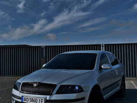 Серый Шкода Октавия, объемом двигателя 2 л и пробегом 360 тыс. км за 5000 $, фото 1 на Automoto.ua