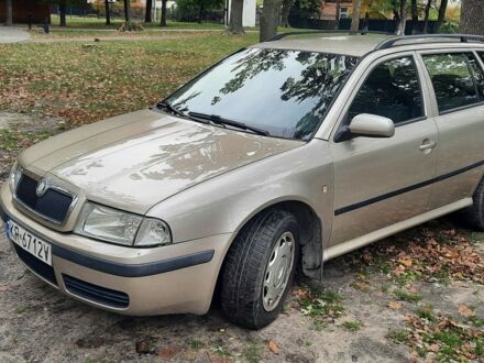 Шкода Октавія 2005 у Ирпене на Automoto.ua Сірий Шкода Октавія, об'ємом двигуна 1.9 л та пробігом 360 тис. км за 2400 $, фото 1 на Automoto.ua