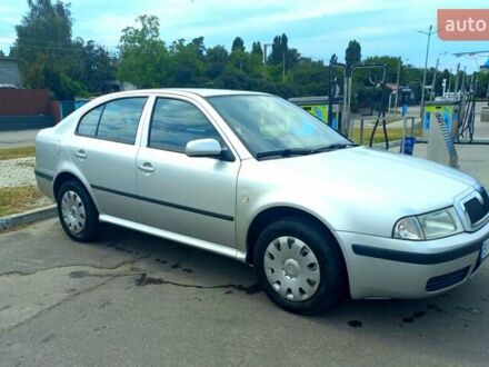 Сірий Шкода Октавія, об'ємом двигуна 1.6 л та пробігом 255 тис. км за 4400 $, фото 1 на Automoto.ua