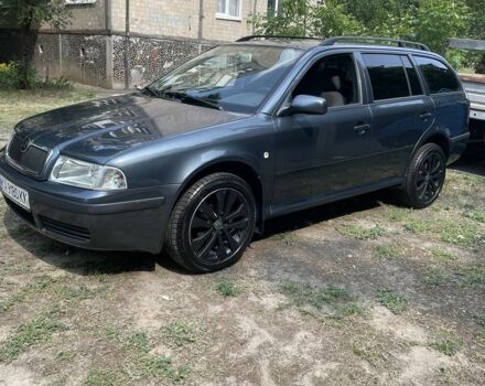 Серый Шкода Октавия, объемом двигателя 1.6 л и пробегом 292 тыс. км за 6200 $, фото 1 на Automoto.ua