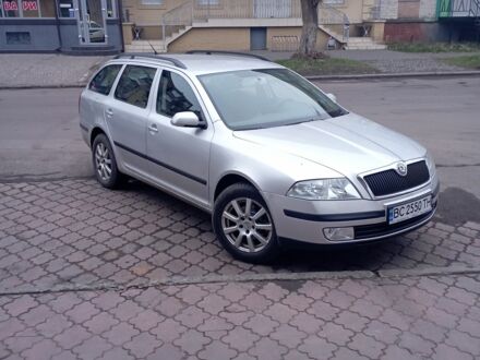Шкода Октавия 2005 в Червонограде на Automoto.ua Серый Шкода Октавия, объемом двигателя 1.6 л и пробегом 290 тыс. км за 5200 $, фото 1 на Automoto.ua