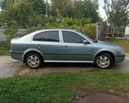 Серый Шкода Октавия, объемом двигателя 1.8 л и пробегом 300 тыс. км за 4700 $, фото 1 на Automoto.ua