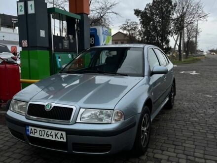Серый Шкода Октавия, объемом двигателя 1.8 л и пробегом 270 тыс. км за 4000 $, фото 1 на Automoto.ua