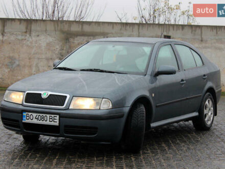 Сірий Шкода Октавія, об'ємом двигуна 1.78 л та пробігом 260 тис. км за 4250 $, фото 1 на Automoto.ua