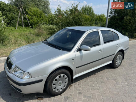 Шкода Октавия 2005 в Самборе на Automoto.ua Серый Шкода Октавия, объемом двигателя 1.6 л и пробегом 275 тыс. км за 3600 $, фото 1 на Automoto.ua