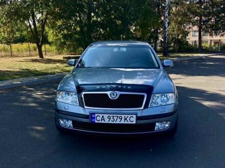Серый Шкода Октавия, объемом двигателя 1.6 л и пробегом 222 тыс. км за 6200 $, фото 1 на Automoto.ua