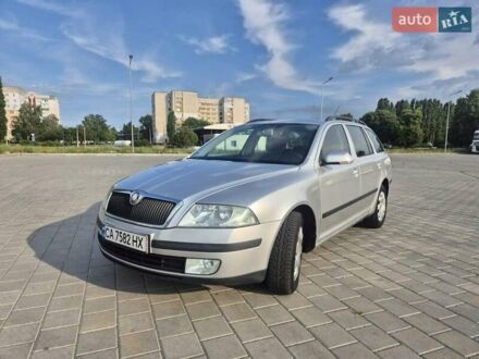 Сірий Шкода Октавія, об'ємом двигуна 1.6 л та пробігом 308 тис. км за 5200 $, фото 1 на Automoto.ua