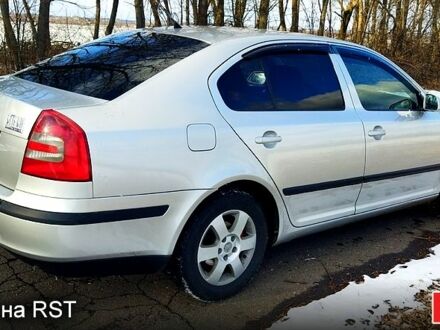 Сірий Шкода Октавія, об'ємом двигуна 2 л та пробігом 210 тис. км за 5500 $, фото 1 на Automoto.ua