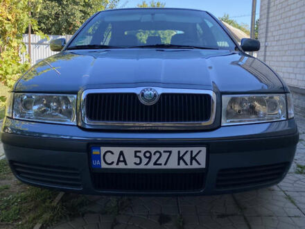 Шкода Октавия 2005 в Шполе на Automoto.ua Серый Шкода Октавия, объемом двигателя 1.6 л и пробегом 255 тыс. км за 6200 $, фото 1 на Automoto.ua