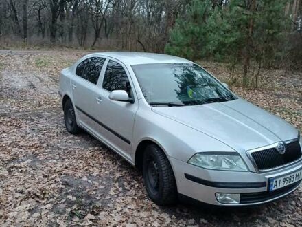 Сірий Шкода Октавія, об'ємом двигуна 1.6 л та пробігом 307 тис. км за 5200 $, фото 1 на Automoto.ua