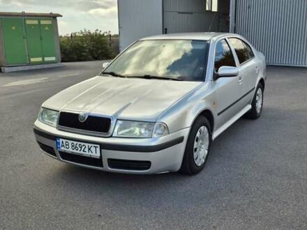 Сірий Шкода Октавія, об'ємом двигуна 1.6 л та пробігом 259 тис. км за 5500 $, фото 1 на Automoto.ua