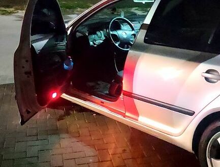 Серый Шкода Октавия, объемом двигателя 1.6 л и пробегом 320 тыс. км за 6300 $, фото 1 на Automoto.ua