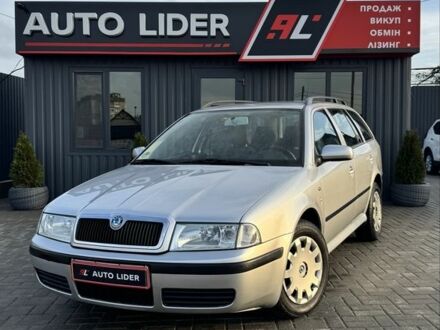 Серый Шкода Октавия, объемом двигателя 1.6 л и пробегом 244 тыс. км за 5600 $, фото 1 на Automoto.ua