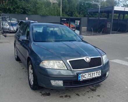 Серый Шкода Октавия, объемом двигателя 1.6 л и пробегом 230 тыс. км за 5900 $, фото 1 на Automoto.ua