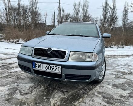 Серый Шкода Октавия, объемом двигателя 2 л и пробегом 350 тыс. км за 2327 $, фото 1 на Automoto.ua