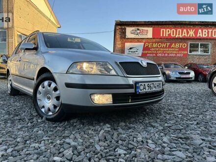 Шкода Октавия 2005 в Смеле на Automoto.ua Серый Шкода Октавия, объемом двигателя 1.6 л и пробегом 214 тыс. км за 5300 $, фото 1 на Automoto.ua