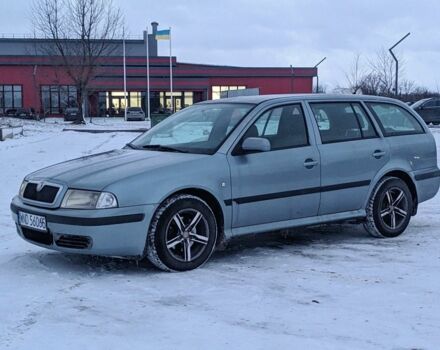 Серый Шкода Октавия, объемом двигателя 0 л и пробегом 300 тыс. км за 2450 $, фото 1 на Automoto.ua