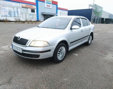 Серый Шкода Октавия, объемом двигателя 1.6 л и пробегом 250 тыс. км за 4600 $, фото 1 на Automoto.ua