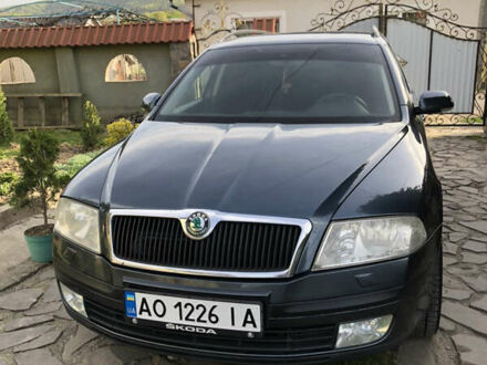 Шкода Октавия 2005 в Виноградове на Automoto.ua Серый Шкода Октавия, объемом двигателя 1.9 л и пробегом 327 тыс. км за 5550 $, фото 1 на Automoto.ua