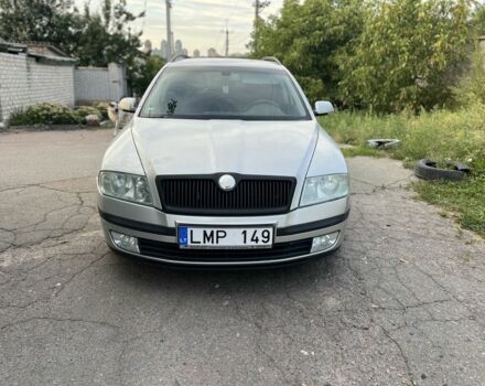 Серый Шкода Октавия, объемом двигателя 2 л и пробегом 301 тыс. км за 2645 $, фото 1 на Automoto.ua