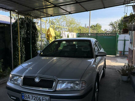 Сірий Шкода Октавія, об'ємом двигуна 2 л та пробігом 240 тис. км за 6000 $, фото 1 на Automoto.ua