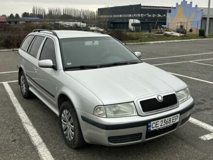 Серый Шкода Октавия, объемом двигателя 1.6 л и пробегом 255 тыс. км за 5000 $, фото 1 на Automoto.ua