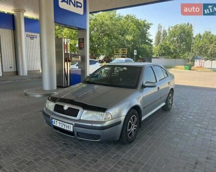 Сірий Шкода Октавія, об'ємом двигуна 1.6 л та пробігом 290 тис. км за 5999 $, фото 1 на Automoto.ua