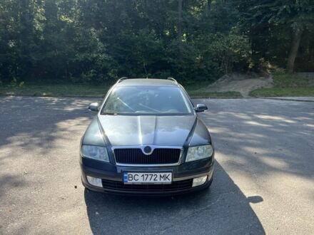 Серый Шкода Октавия, объемом двигателя 1.6 л и пробегом 273 тыс. км за 5600 $, фото 1 на Automoto.ua