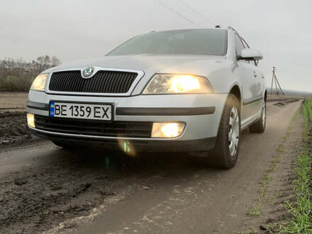 Серый Шкода Октавия, объемом двигателя 1.6 л и пробегом 240 тыс. км за 6000 $, фото 1 на Automoto.ua