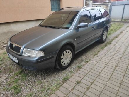 Сірий Шкода Октавія, об'ємом двигуна 1.6 л та пробігом 304 тис. км за 4700 $, фото 1 на Automoto.ua