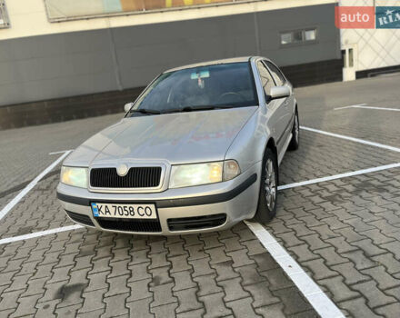 Серый Шкода Октавия, объемом двигателя 1.78 л и пробегом 242 тыс. км за 4400 $, фото 1 на Automoto.ua