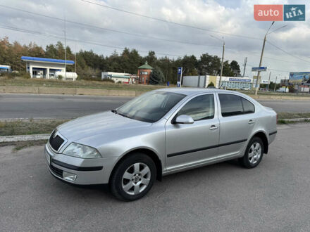 Шкода Октавия 2005 в Каменское - Днепродзержинск на Automoto.ua Серый Шкода Октавия, объемом двигателя 1.6 л и пробегом 256 тыс. км за 5600 $, фото 1 на Automoto.ua