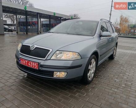 Серый Шкода Октавия, объемом двигателя 1.6 л и пробегом 224 тыс. км за 6500 $, фото 1 на Automoto.ua