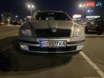 Сірий Шкода Октавія, об'ємом двигуна 1.6 л та пробігом 260 тис. км за 5750 $, фото 1 на Automoto.ua