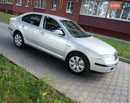Серый Шкода Октавия, объемом двигателя 1.9 л и пробегом 217 тыс. км за 7700 $, фото 1 на Automoto.ua